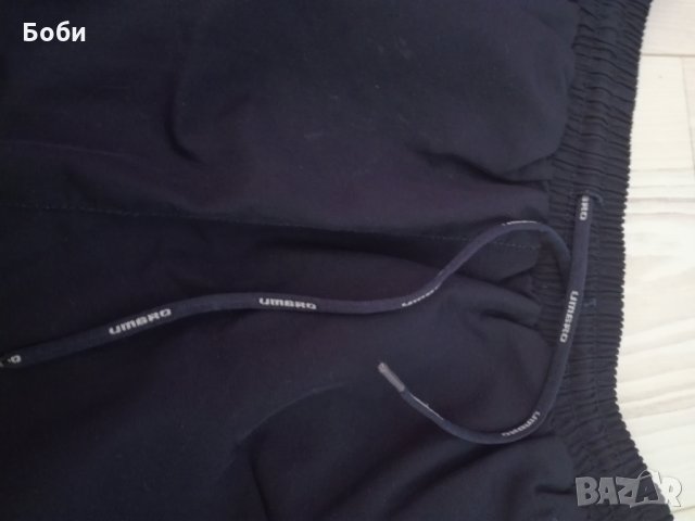 Панталони Umbro, снимка 6 - Детски къси панталони - 29939031