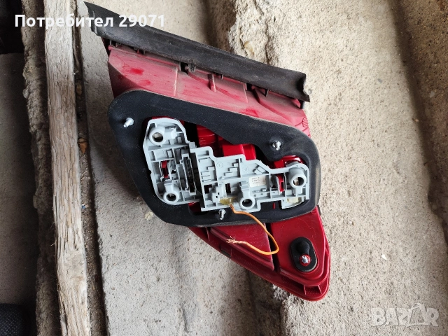 Mercedes W204 2007-2008г.комби заден ляв стоп, снимка 3 - Части - 53130905