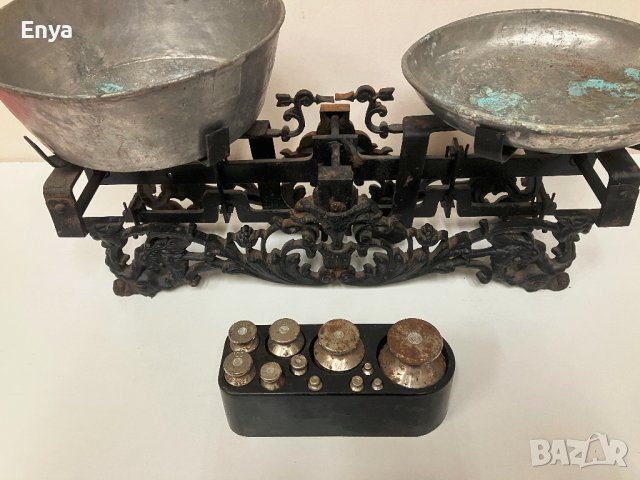 Рядък старинен кантар с тасове и тежести - 10 кг , снимка 6 - Антикварни и старинни предмети - 42447454