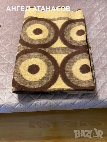 Продавам Нови Родопски одеала., снимка 3 - Олекотени завивки и одеяла - 46583023