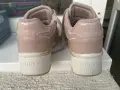 Оригинални дамски кецове Guess, снимка 10