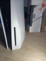 PlayStation 5 с 1 контролер и 3 игри , снимка 2