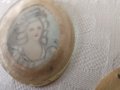 Антична викторианска ръчно рисувана миниатюра на френска притворна дама подписана , снимка 6