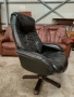 Relax кресло с отоманка от естествена кожа , снимка 3