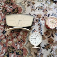 Стари механични часовници, снимка 1 - Антикварни и старинни предмети - 38102328