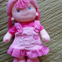 Мека кукла, снимка 1 - Кукли - 37322556