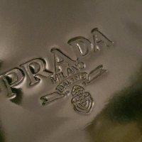 Дамска чанта с портмоне Prada, снимка 1 - Чанти - 42316890