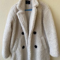 Дамско палто Bershka - S, снимка 7 - Палта, манта - 44448216