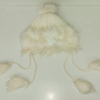 Комлект в екрю, шал и шапка – one size, снимка 7 - Шапки, шалове и ръкавици - 35533086