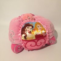 Възглавница с принцеси Disney - 12лв., снимка 1 - Други - 30713241