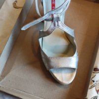 Официални сребристи обувки, снимка 1 - Дамски обувки на ток - 37389711