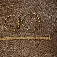Гривна и обеци, снимка 1 - Колиета, медальони, синджири - 39606223