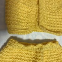 Нов Плетен Бебешки комплект елече, панталонки, терлички Ръчно плетени , снимка 3 - Комплекти за бебе - 30547091