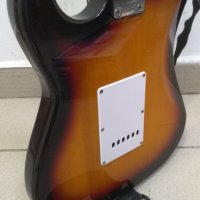 Електрическа китара Rocktile, снимка 6 - Китари - 34921965