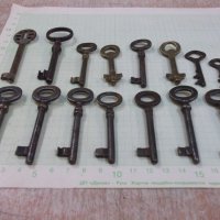 Лот от 15 бр. стари ключа, снимка 2 - Други ценни предмети - 29777377
