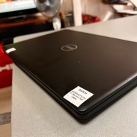 DELL Latitude 5590 Intel Core i7 - 8650 1.9 GHz 2.1 GHz SSD: 256 GB RAM: 8 GB, снимка 5 - Лаптопи за игри - 42278856