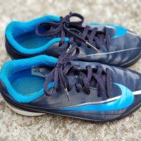 Детски маратонки Nike №29/30, снимка 12 - Детски маратонки - 29315501