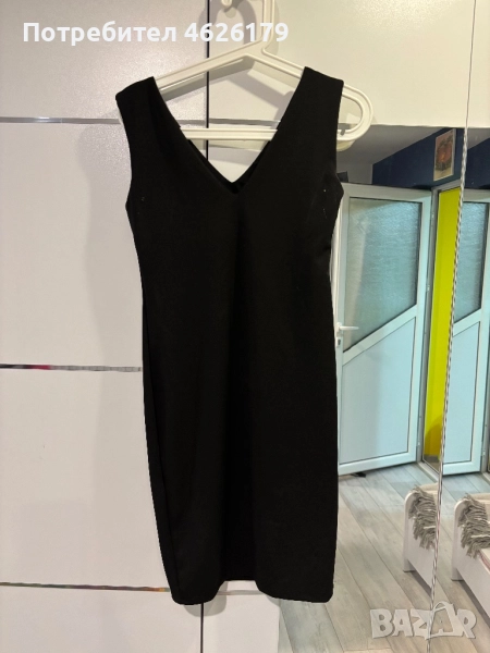 Черна рокля M, снимка 1