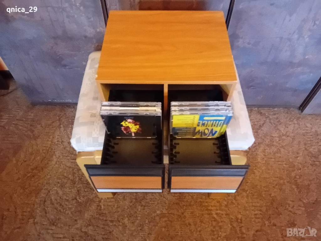 Кутия за съхранение на 40 броя дискове, снимка 1