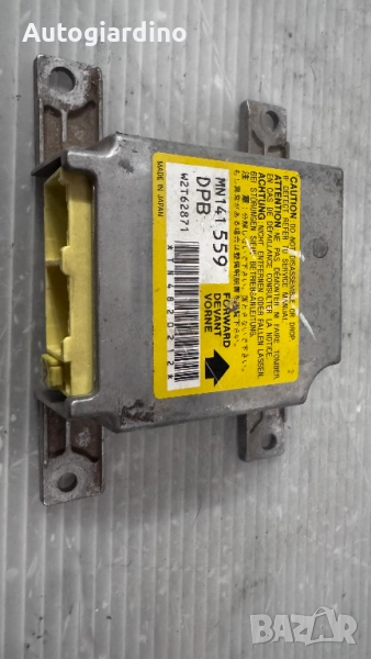 Airbag модул / сензор / датчик зa Mitsubishi Pajero - MN141559 / W2T62871, снимка 1
