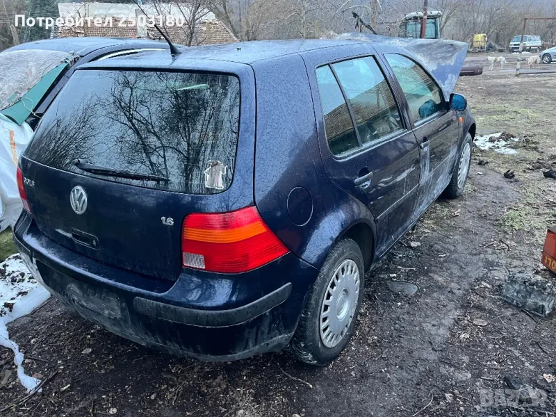 Голф 4 1.6i 100кс на части, снимка 1