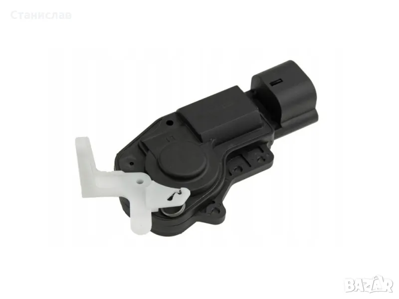 Toyota Avensis Verso Брава за задна лява врата, снимка 1