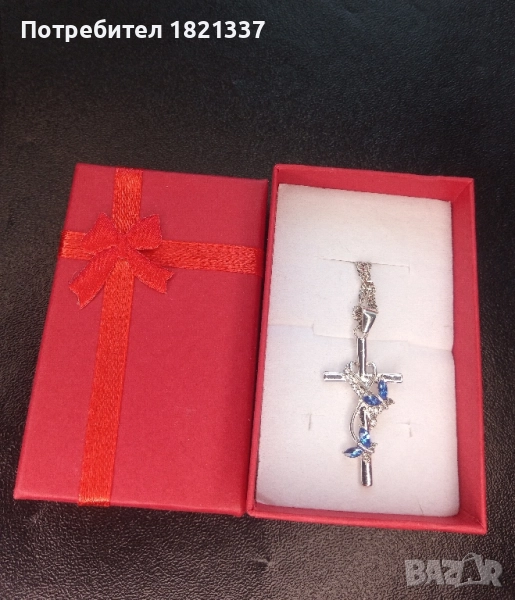 Дамско колие с кръст , снимка 1