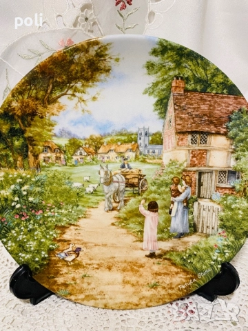 порцеланова чиния за стена , снимка 2 - Декорация за дома - 51515837