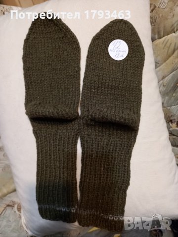 Ръчно плетени чорапи 50% вълна 42 размер, снимка 1 - Мъжки чорапи - 39471393