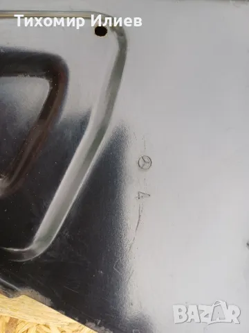 Стойка на акумулатора за Мерцедес 190, снимка 4 - Части - 50230152