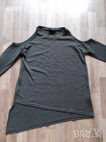 Топ с голи рамене, снимка 1