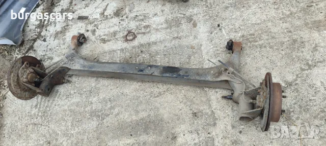 Заден мост Toyota Corolla Verso 04-09г - 250лв, снимка 2 - Части - 49315117