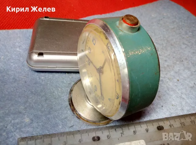 SLAVA 11 JEWELS MADE in USSR Стар КОЛЕКЦИОНЕРСКИ РУСКИ МЕХАНИЧЕН БУДИЛНИК СЛАВА 44053, снимка 3 - Антикварни и старинни предмети - 47686850