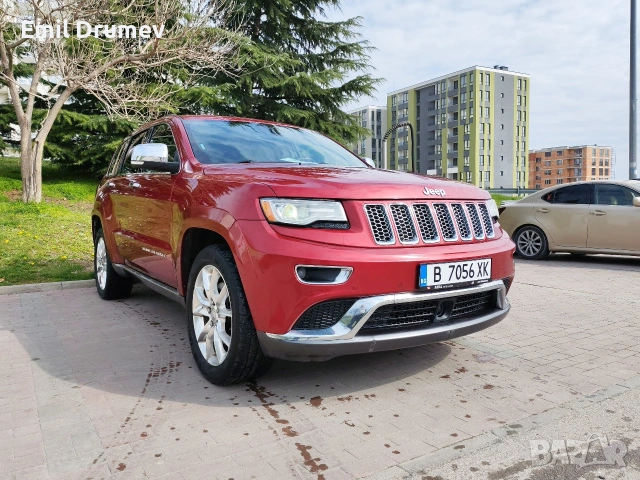 🔥 Jeep Grand Cherokee SUMMIT – 5.7 HEMI: Мощност и Лукс в едно! 🔥, снимка 18 - Автомобили и джипове - 54073982