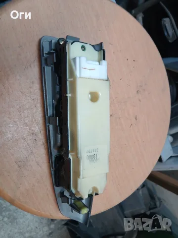 Бутони ел.стъкла за Тойта Корола Версо 84040-13080, снимка 3 - Части - 55776951
