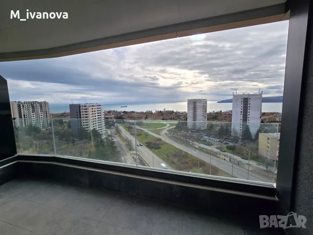 Продавам 3стаен апартамент Бриз гледка 