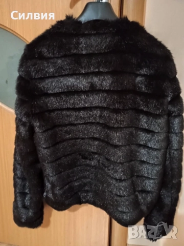 Късо палто от икуствен косъм Манго, снимка 2 - Палта, манта - 52643154