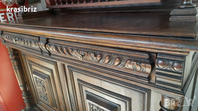 Ловен Шкаф с Дърворезба внос от Германия , снимка 4 - Скринове - 37172093