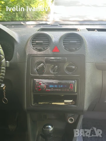 Vw Caddy, снимка 13 - Автомобили и джипове - 50757559