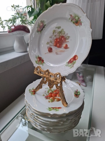 Антикварен Комплект Десертни Чинии „P.K. Silesia“ – Късче История от Силезия, снимка 8 - Сервизи - 53913619