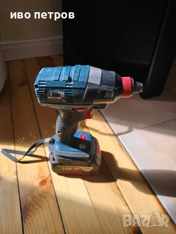🔧 Bosch Professional GDX 18V-EC – безчетков ударен гайковерт Продавам Bosch Professional GDX 18V-EC