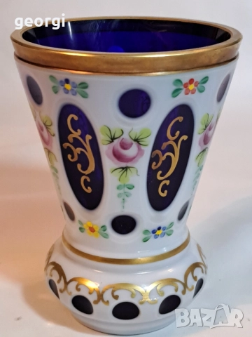 ваза Bohemia цветно стъкло с позлата 