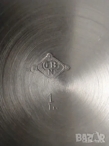 Месингов ретро чайник и шейкър за коктейли , снимка 2 - Други ценни предмети - 49095232