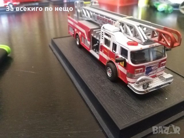 Макети на различни модели пожарни коли (Обява 5 ), снимка 2 - Колекции - 31589351