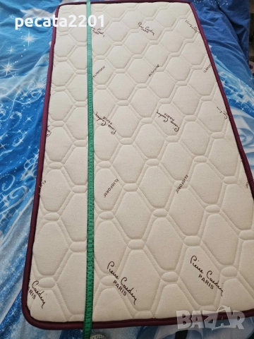 Продавам - детски двулицев ортопедичен матрак Pierre Cardin 60/120 + подарък, снимка 5 - Детски матраци - 51631276