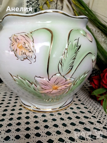 Кашпа или ваза обемна , чудесна, снимка 3 - Вази - 52692285