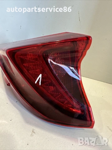 Стоп ляв задна за Toyota Prius 1.8 Hybrid (2018) 81560-47320, снимка 3 - Части - 54202877
