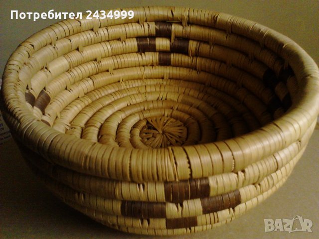 Африканска крьгла кутия от растителна материя., снимка 4 - Колекции - 34397682