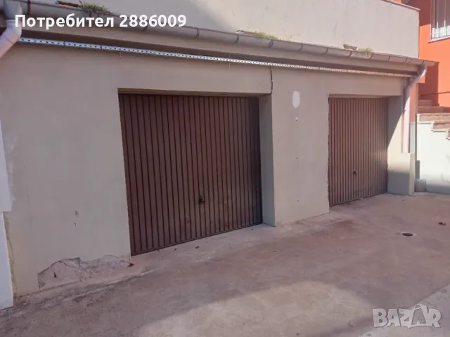 ЧАСТНО ЛИЦЕ продава двоен гараж 44кв с ток