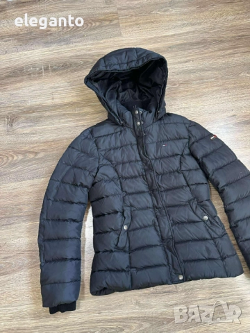 Дамска зимна пухенка Тommy Hilfiger down winter puffer , S размер, снимка 4 - Якета - 52420495